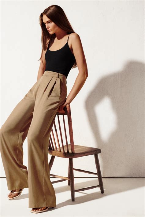 zara wide leg trousers